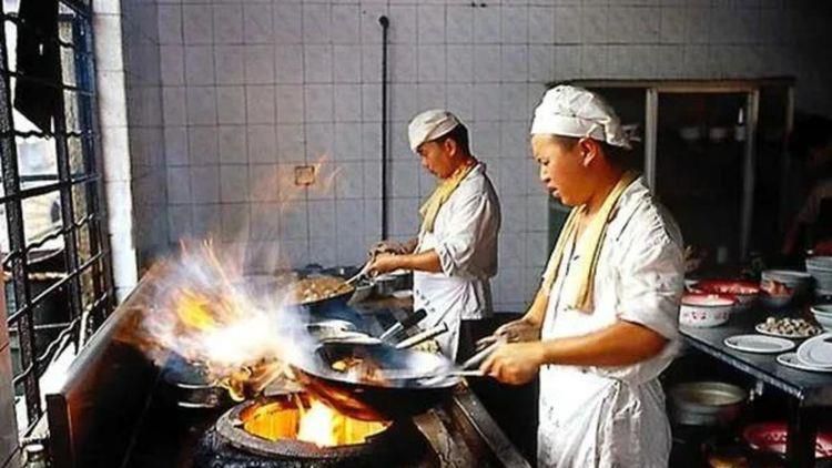 亚综合